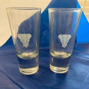 Vintage Crisa Etched Double Shooter